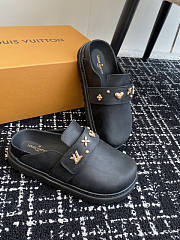 Louis Vuitton Sandals Black  - 3