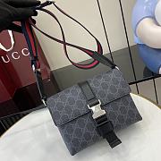 Gucci Super Mini GG Bag In Black Supreme Canvas Size 18.5 x 13.5 x 7 cm - 5