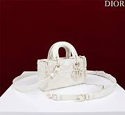 Dior Super Mini Lady D-Joy Micro White Size 16.5 x 6 x 10 cm - 3