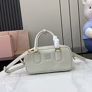 Miu Miu Arcadie Leather Bag White Size 22 x 10.5 x 7.5 cm - 1