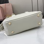 Miu Miu Arcadie Leather Bag White Size 22 x 10.5 x 7.5 cm - 3