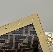 Fendi First Small Light Green Size 26 x 18 x 9.5 cm - 6