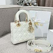 Dior Lady White Lambskin Leather Cannage Size 20 x 17 x 8 cm - 3