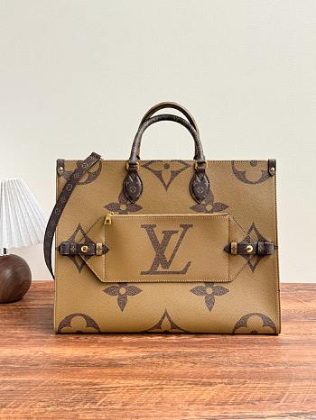 Louis Vuitton OnTheGo Handbag M46823 Size 43 x 33 x 18.5 cm