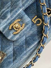 Chanel Limited Edition Vintage Badge Denim Size 25 cm - 2