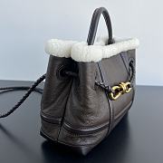 Bottega Veneta Small Andiamo Merinos Aviator Bag Size 25 x 22 x 10.5 cm - 6