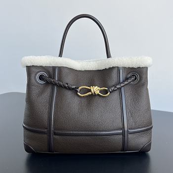 Bottega Veneta Medium Andiamo Merinos Aviator Bag Size 32.5 x 24 x 12 cm