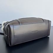 Bottega Veneta Medium Andiamo Merinos Aviator Bag Size 32.5 x 24 x 12 cm - 6