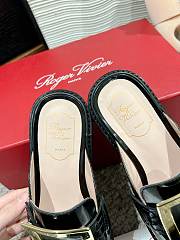 Roger Vivier Shoes Black/White - 6