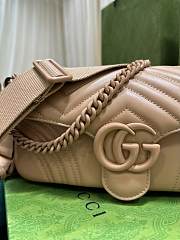 Gucci GG Marmont Matelassé Shoulder Bag Beige Size 26.5 x 13 x 7 cm - 6