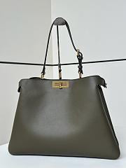 Fendi Peekaboo Soft Large Green Size 40.5 x 13 x 28 cm - 1