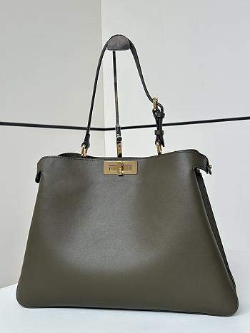 Fendi Peekaboo Soft Large Green Size 40.5 x 13 x 28 cm