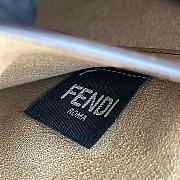 Fendi Peekaboo Soft Large Camel Size 40.5 x 13 x 28 cm - 6