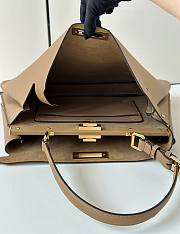 Fendi Peekaboo Soft Large Camel Size 40.5 x 13 x 28 cm - 2