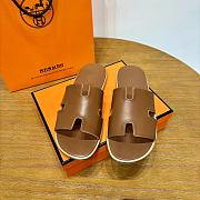 Hermes Brown Men's Slippers - 6