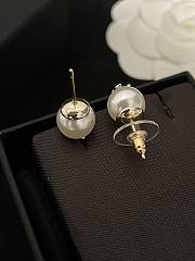 Chanel Pearl Earrings - 4