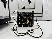 Chanel 22 Mini Shopping Bag Black Size 19 cm  - 1