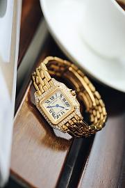 Cartier Watch Size 27 x 37 mm - 1