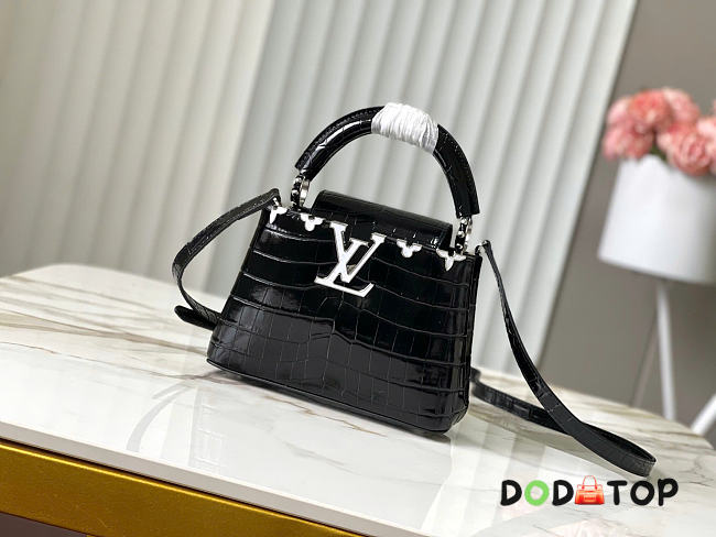 Louis Vuitton LV Capucines Mini Handbag Black Crocodile And White Mother-Of-Pearl Size 21 x 14 x 8 cm - 1