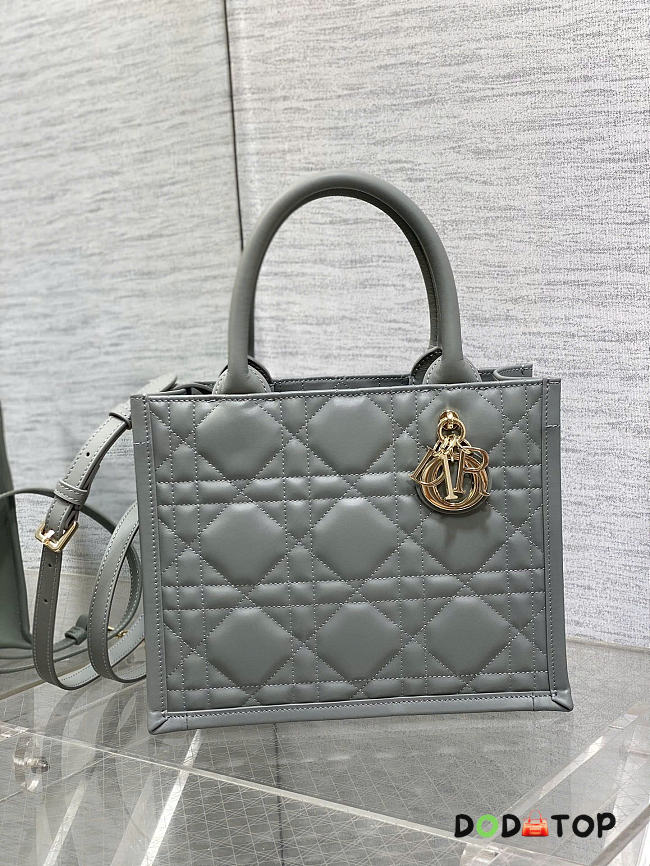 Dior Book Tote Gray Size 26 x 12 x 21 cm - 1