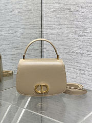 Dior 30 Montaigne Avenue Beige Size 19 x 8 x 12 cm - 1