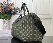 Louis Vuitton Keepall Bandoulière 50 M12504 Size 29 x 23 x 50 cm - 4