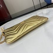 Gucci GG Marmont Super Mini Bag In Gold Leather Size 22 x 12 x 2 cm - 6