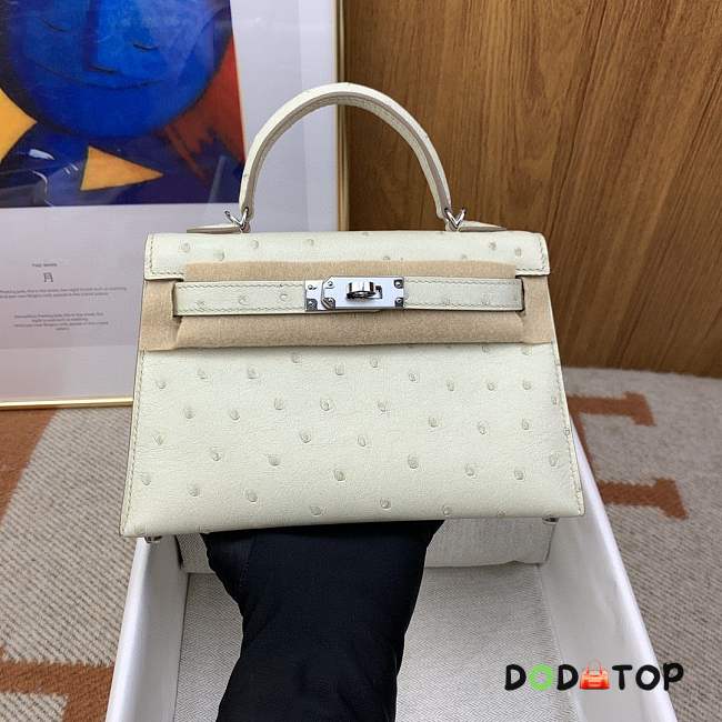 Hermes Kelly Mini White Ostrich Leather Silver/Gold Hardware Size 19 x 12 x 6 cm - 1