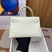 Hermes Kelly Mini White Ostrich Leather Silver/Gold Hardware Size 19 x 12 x 6 cm - 4