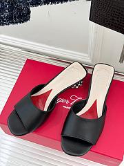 Roger Vivier Leather Crystal-Embellished Strass Mules balck - 1
