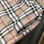 Burberry men Short 2 - 2