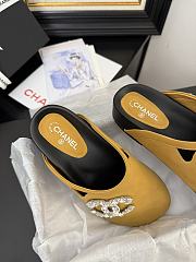 Chanel yellow sandals - 3