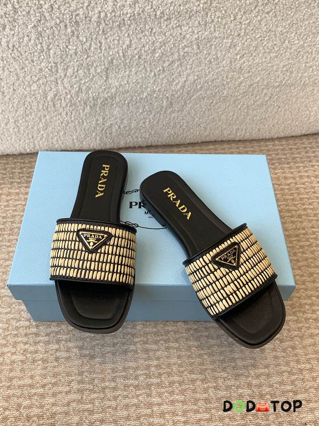Prada crochet-detail leather sandals black - 1