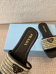 Prada crochet-detail leather sandals black - 2