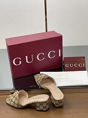 Gucci Women's slide beige - 6