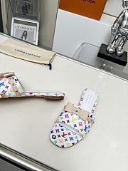 LV slide white - 5