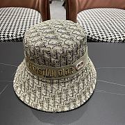Dior Hat beige1 - 4