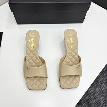 Chanel beige sandal3