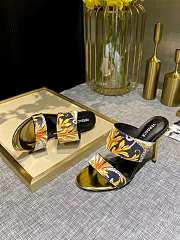 Versace sandals gold - 4