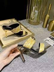 Versace sandals gold1 - 3