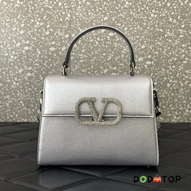 Valentino Garavani VLogo leather shoulder bag size 22x9x17cm - 1