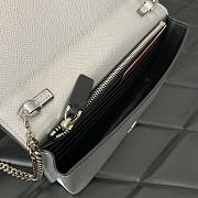 Valentino Garavani v logo signature leather wallet on chain size  19x4x10.5cm - 4