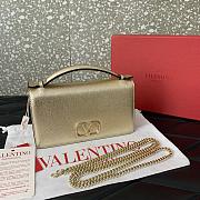 Valentino 01 logo bag size 19x10.5x4cm - 6