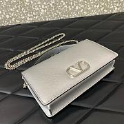 Valentino bag Logo silver size 19x10.5x4cm - 3