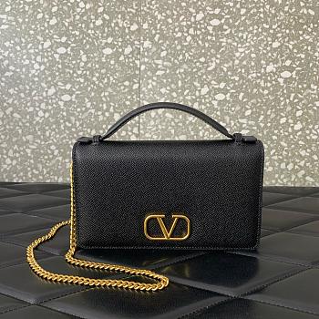 Valentino 01 logo bag black size 19x10.5x4cm