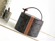Celine Vanity Case in Triomphe Canvas and Calfskin bag size 10 x 15 x 11,5 cm - 4