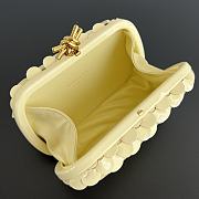 Bottega Veneta Knot Clutch bag yellow size 19x11.5xx5cm - 5