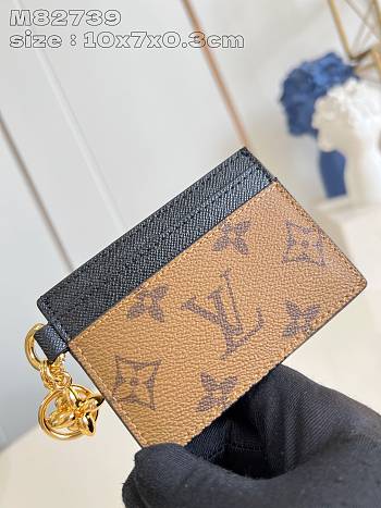 Louis Vuitton M82739 card holder 10x7x0.3cm