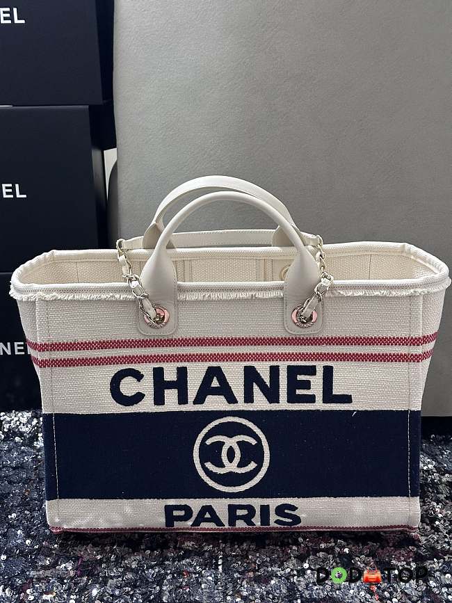Chanel shopping bag size 38cm blue - 1