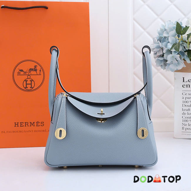 Hermès Lindy bag 26cm Clémence leather color blue - gold hardware - 1